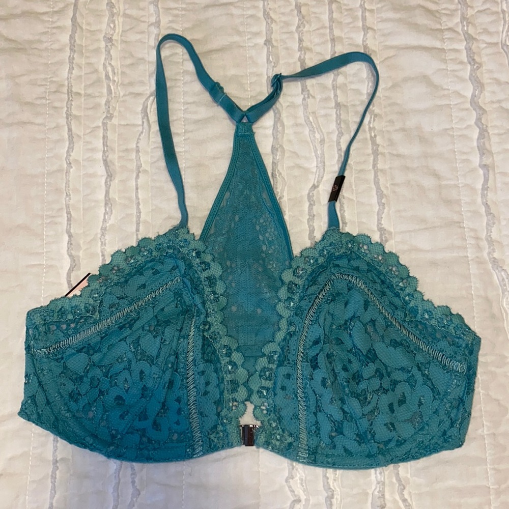 NWT Turquoise Victoria’s Secret Racerback Bra